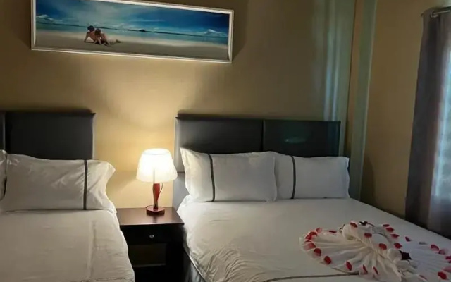 Enjoy Hotel