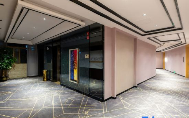 ShangPing xifeng Hotel