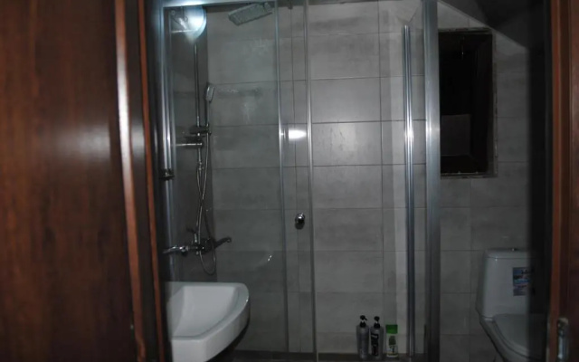 Family Guesthouse - Macharashvili
