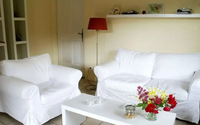 Apartment in Montbrun-les-bains Near Forest