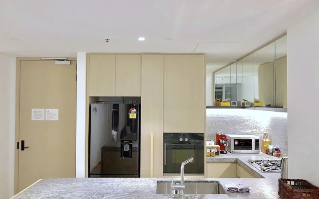 Fawkner Apartment Bay-view LX
