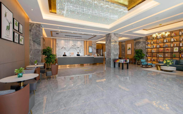 Campanile Hotel (Shenzhen Guanlan Golf Store)