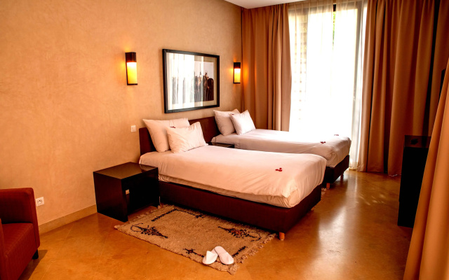 Al Maaden VillaHotel & Spa
