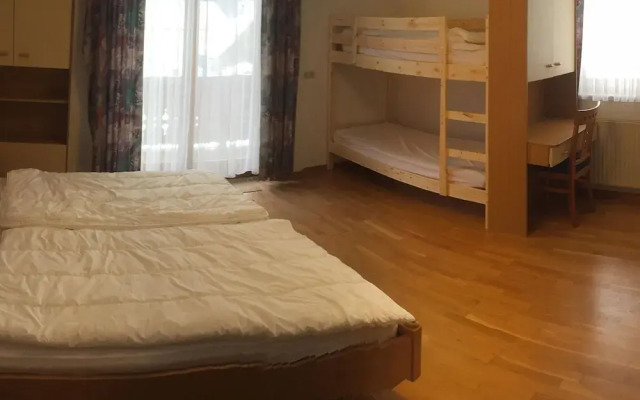 Charming Holiday Home in Gosau