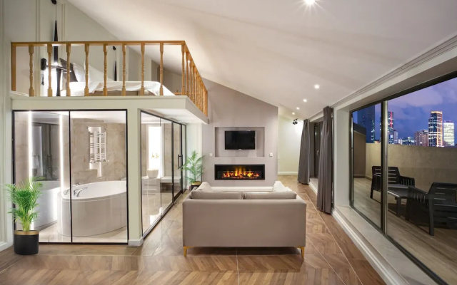 Gatto Residence