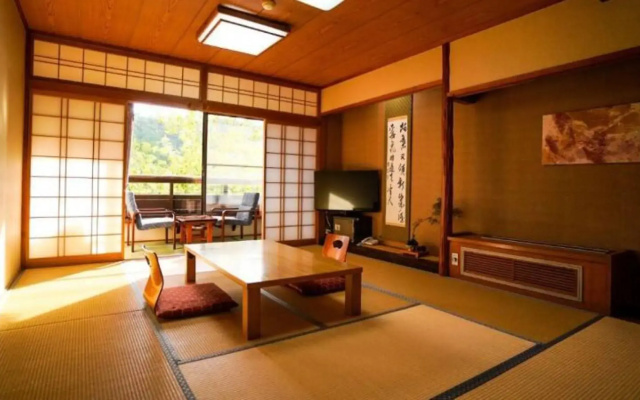 Kurokawa Onsen Wafu Ryokan Misato