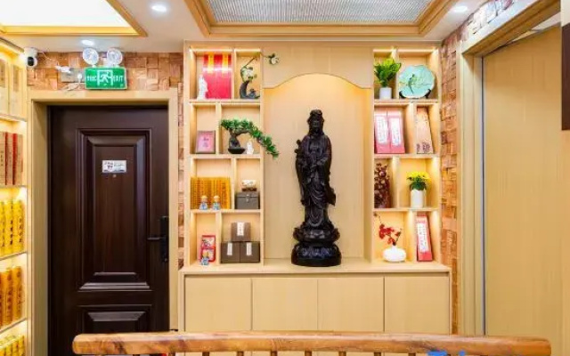Putuo Mountain Guanzizai Homestay (Puji Temple)