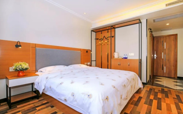 Lemmy Hotel (Guilin Two Rivers & Four Lakes Elephant Trunk Hill Branch)