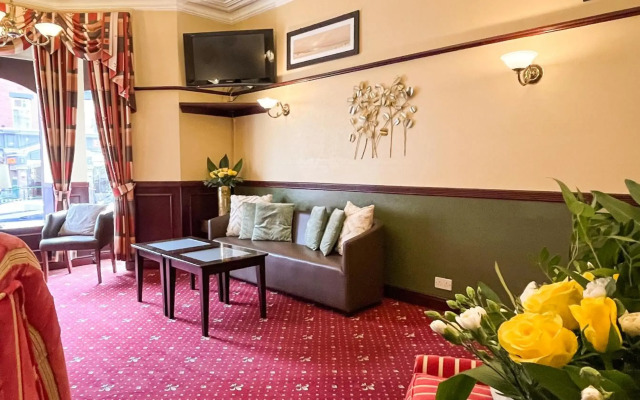 Sutcliffe Hotel