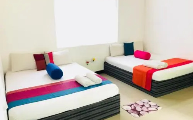 Hiru Tourist Rest