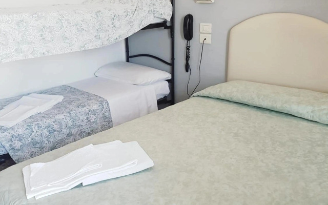 Hotel Amados