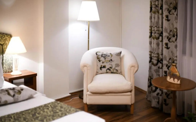 Hotel - Apartament Cabrio