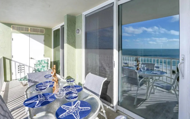 607 Sandcastle I