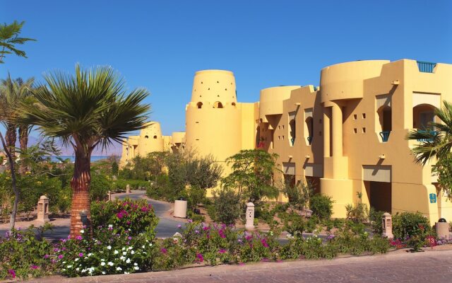 Отель Bayview Taba Heights Resort вид на фасад