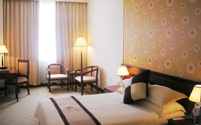 Shanghai Airlines Travel Hotel(South Railway Station Branch)