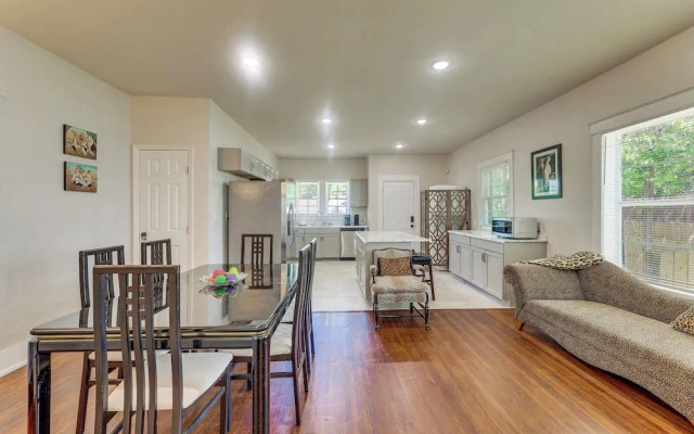 Walkable 1920s Charmer Near Downtown Birmingham!