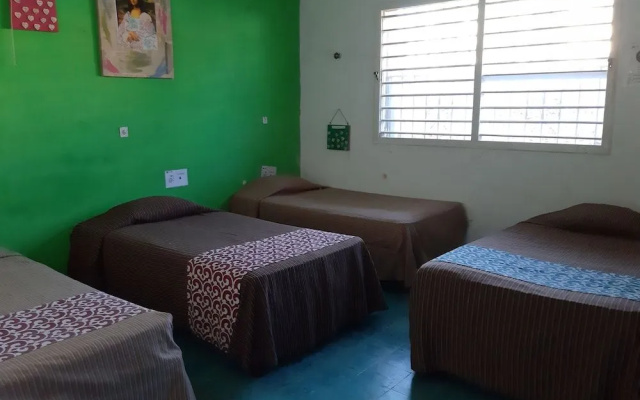 Hostal Guacamayas