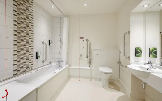 Premier Inn Manchester Portland St