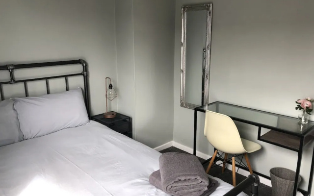 Liverpool Central Stay