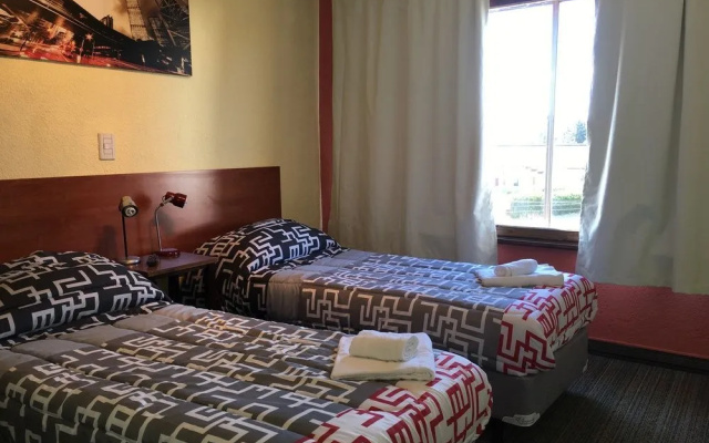 Italia inn Hostel