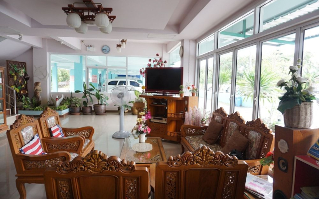 Nirakon Hotel