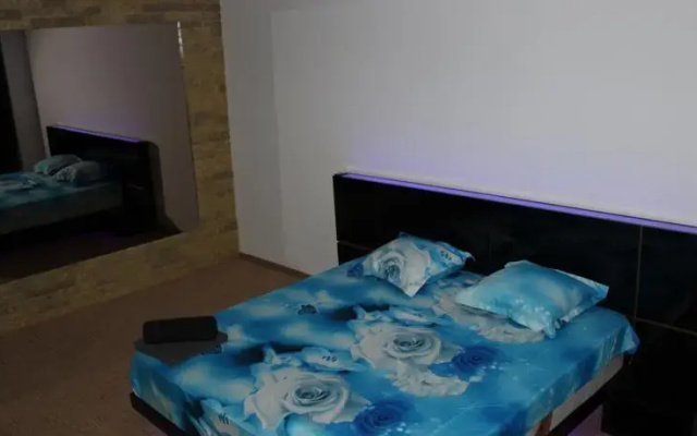 Bijou Studio