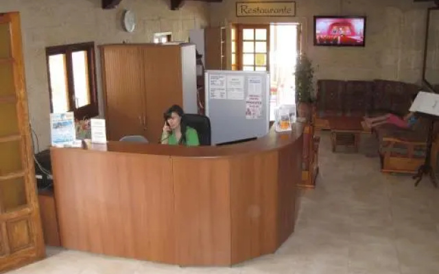 Hostal La Cigüeña