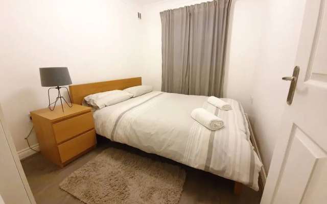 BookedUK Bright Apartment in Stevenage