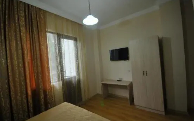 Hotel Iveria