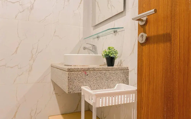 Cozy Stay 1Br At Apartment Grand Kamala Lagoon
