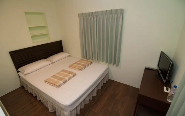 Mengqi Hostel