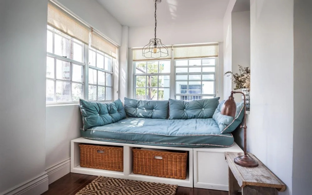 927 Jefferson Suites