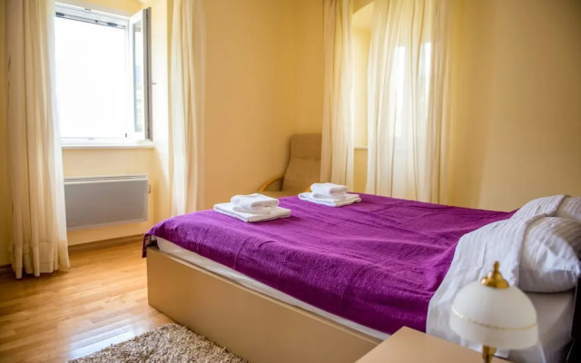 Apartments Konoba 224