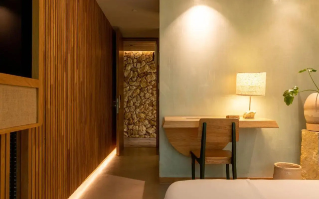 Hotel 23