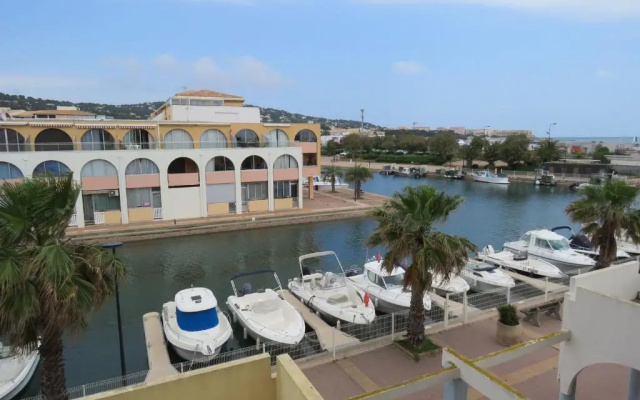 Appartement Sète, 1 pièce, 2 personnes - FR-1-472-135