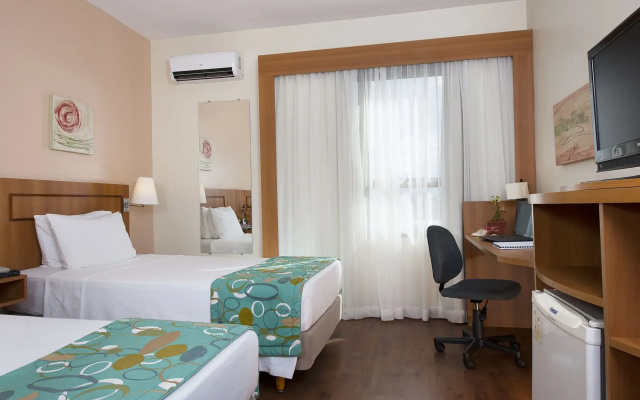 Hotel Golden Park Uberlândia by Nacional Inn