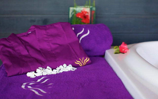 Kuredu Island Resort & Spa