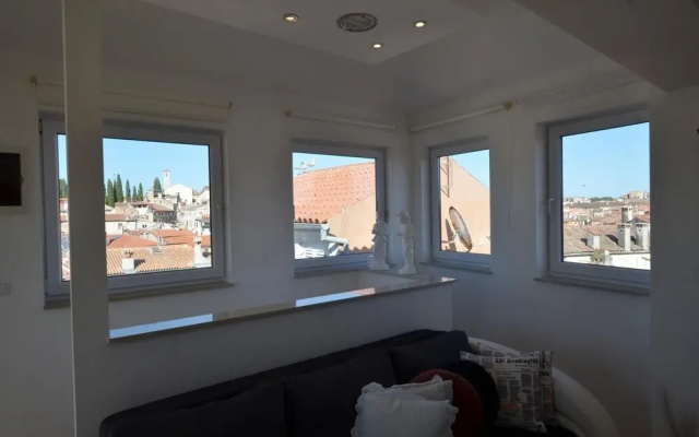 One Bedroom Apartment