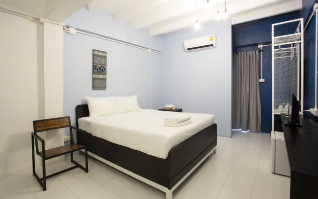 BEDGASM Hotel x Café at Nimman