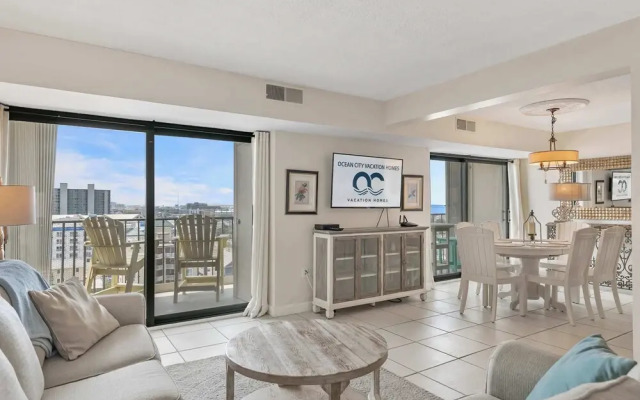 Stunning Condo Oceanview