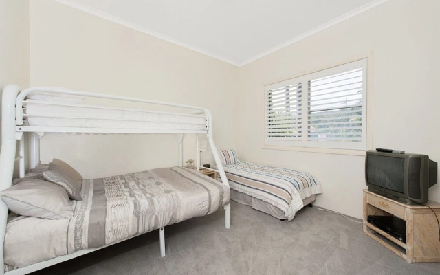 Sandy Point Road, Unit 337, 265, Pacific Blue