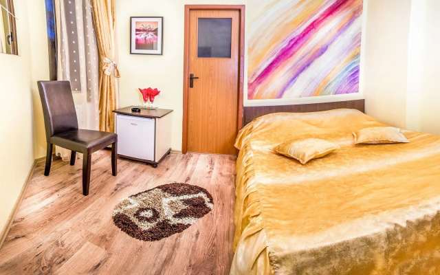 Hotel Eos