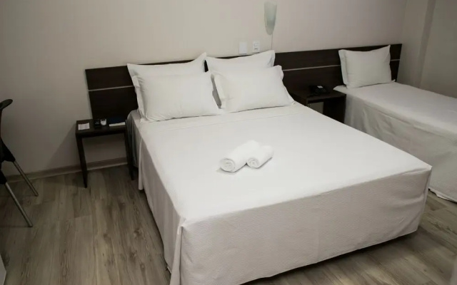 Beno's Hotel