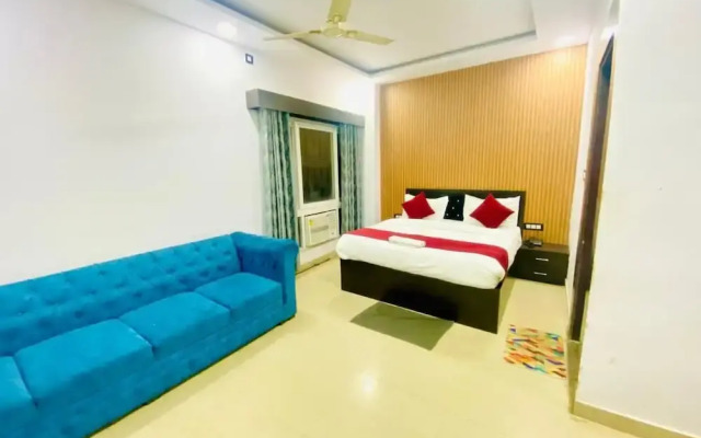 Hotel Paras R Inn