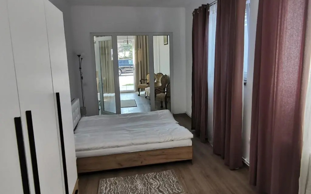 Neferprod Apartments - IS - CAM 08