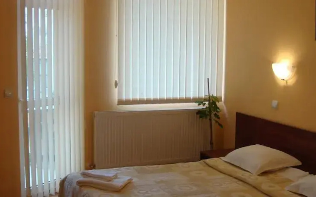 Lilia Guest Rooms