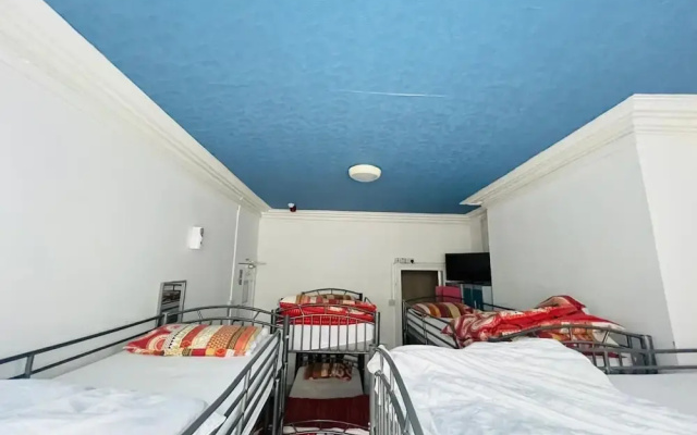 Backpackers Hotel