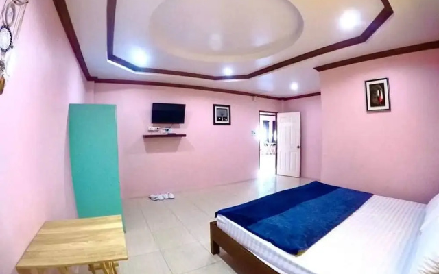 Friend's House - Koh Larn