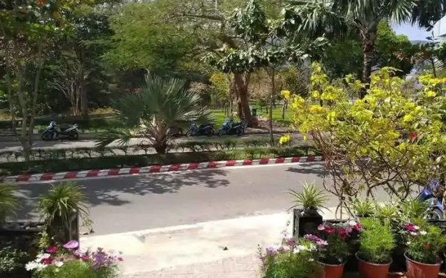Phuc Hau Hotel