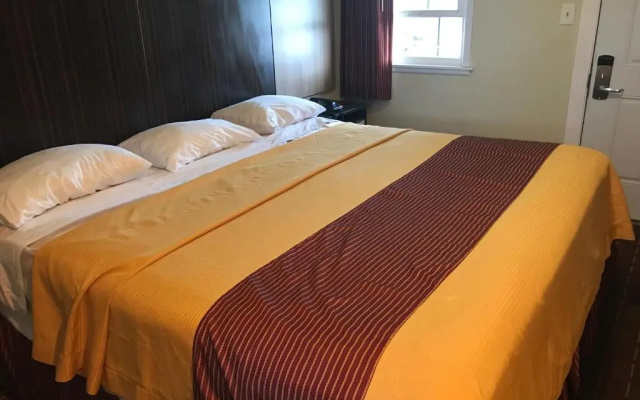 Budget Inn
